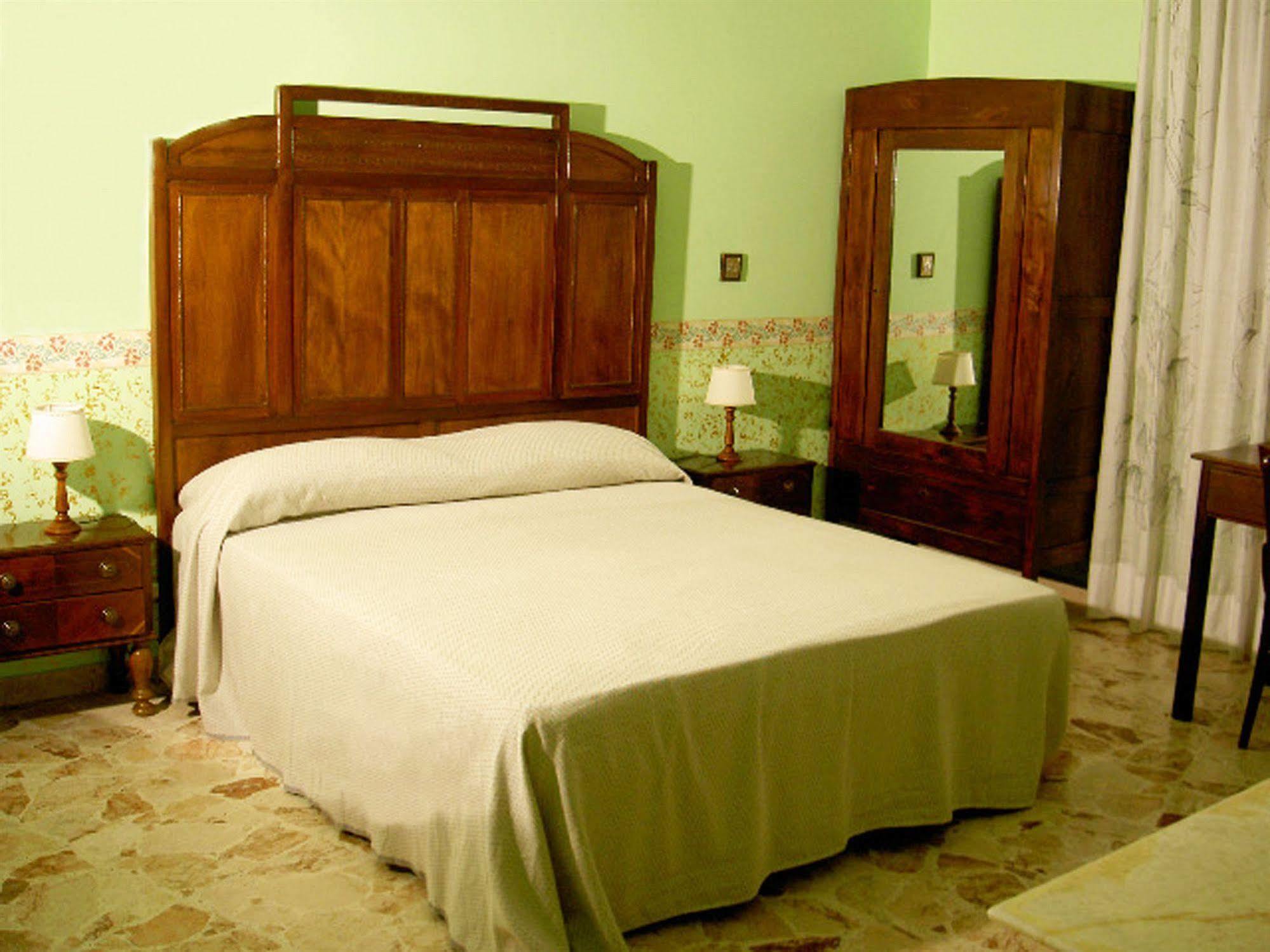 Casa Tina Maugeri Catânia Exterior foto