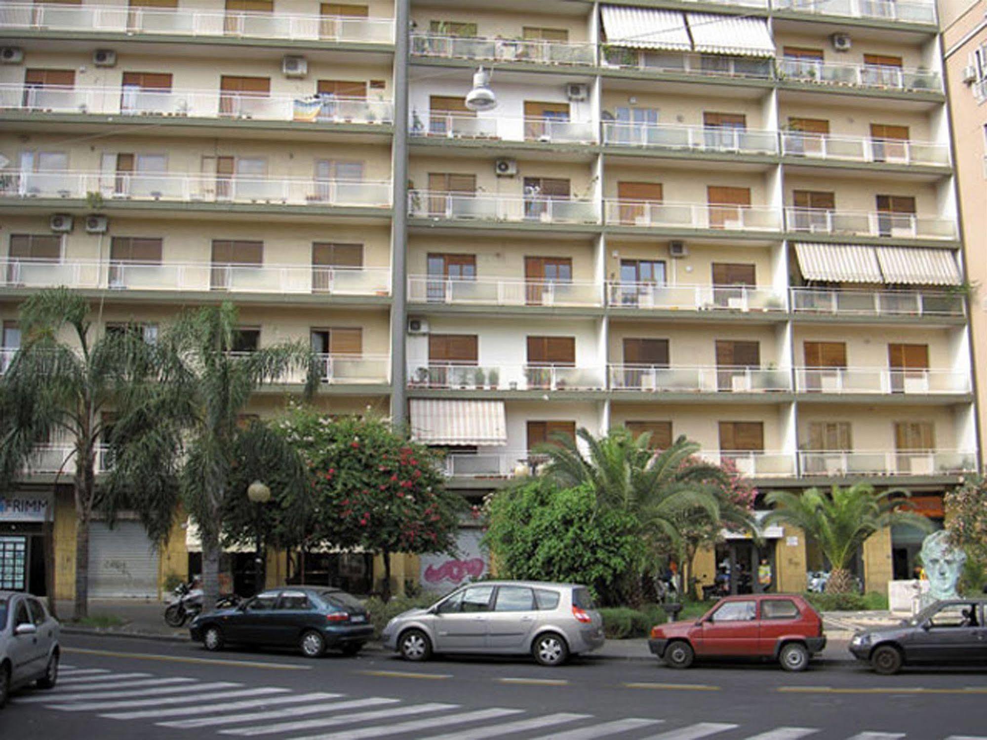 Casa Tina Maugeri Catânia Exterior foto