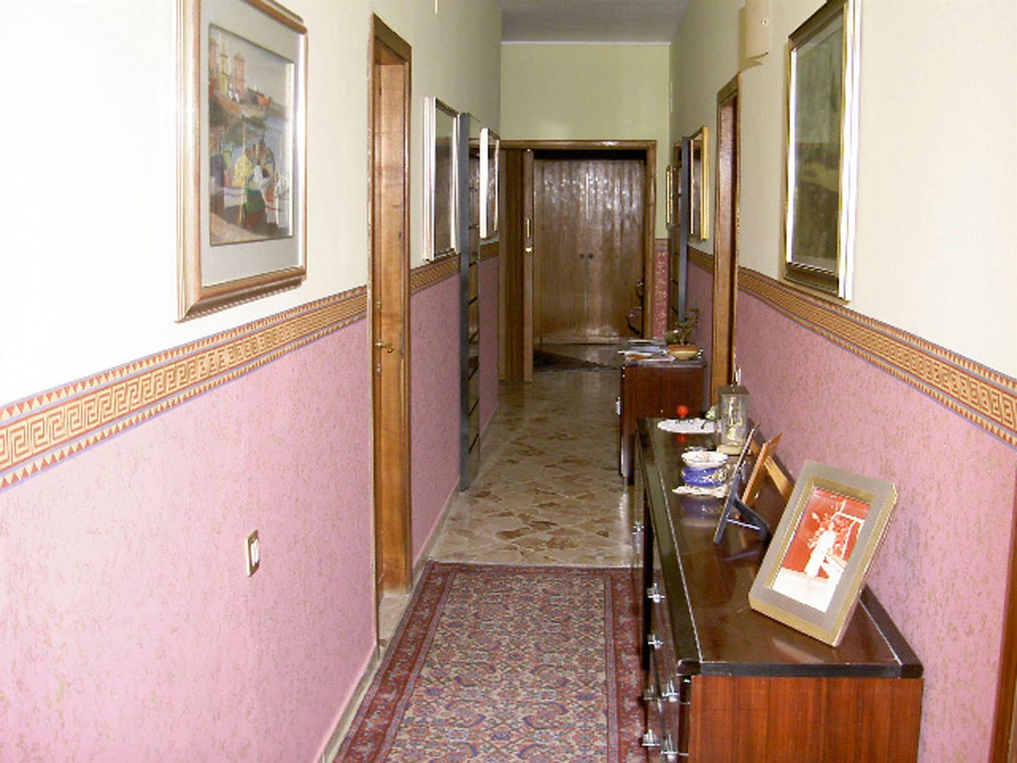Casa Tina Maugeri Catânia Exterior foto